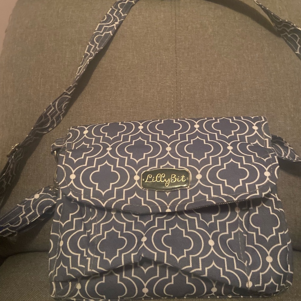 Lillybit Navy Blue Tri-fold Diaper Clutch